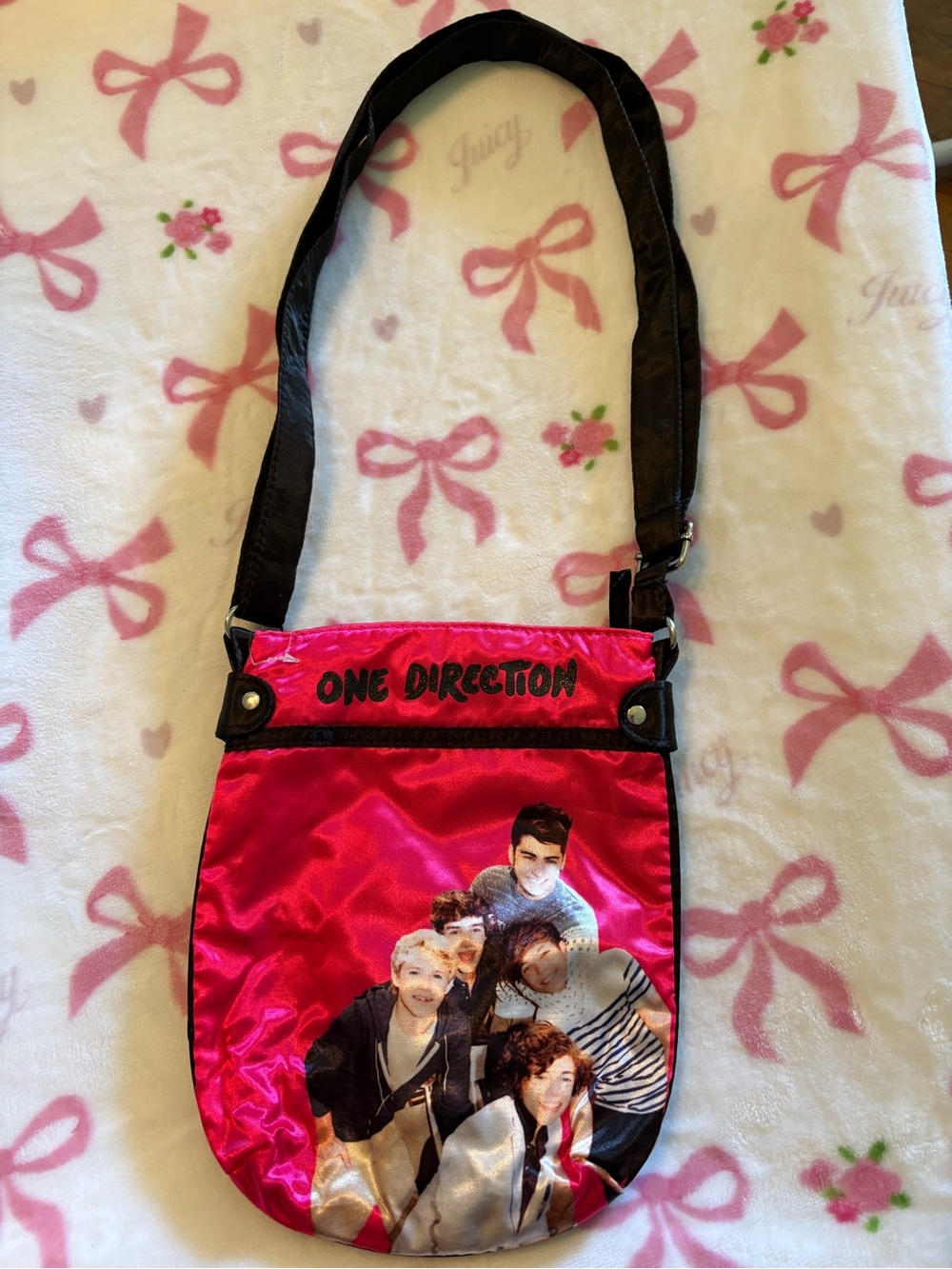 1D Hot Pink One Direction Crossbody Bag with Black Strap